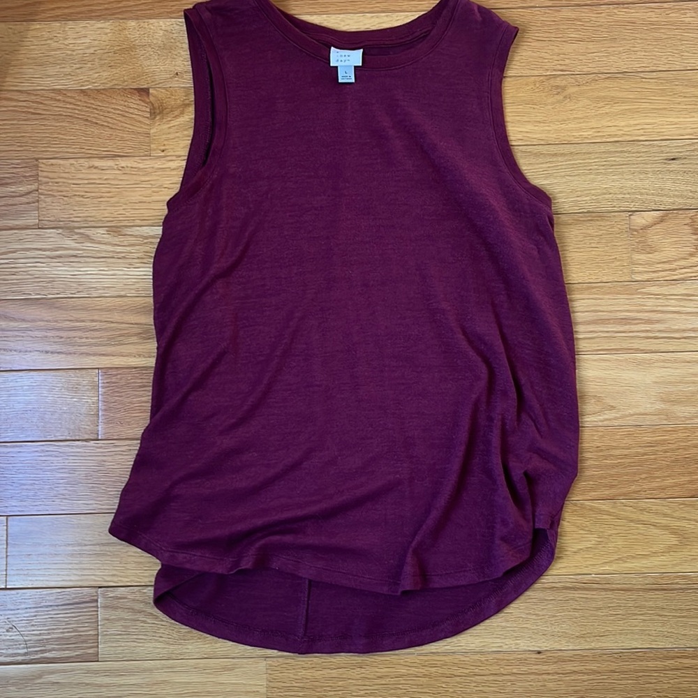 Crew neck tank